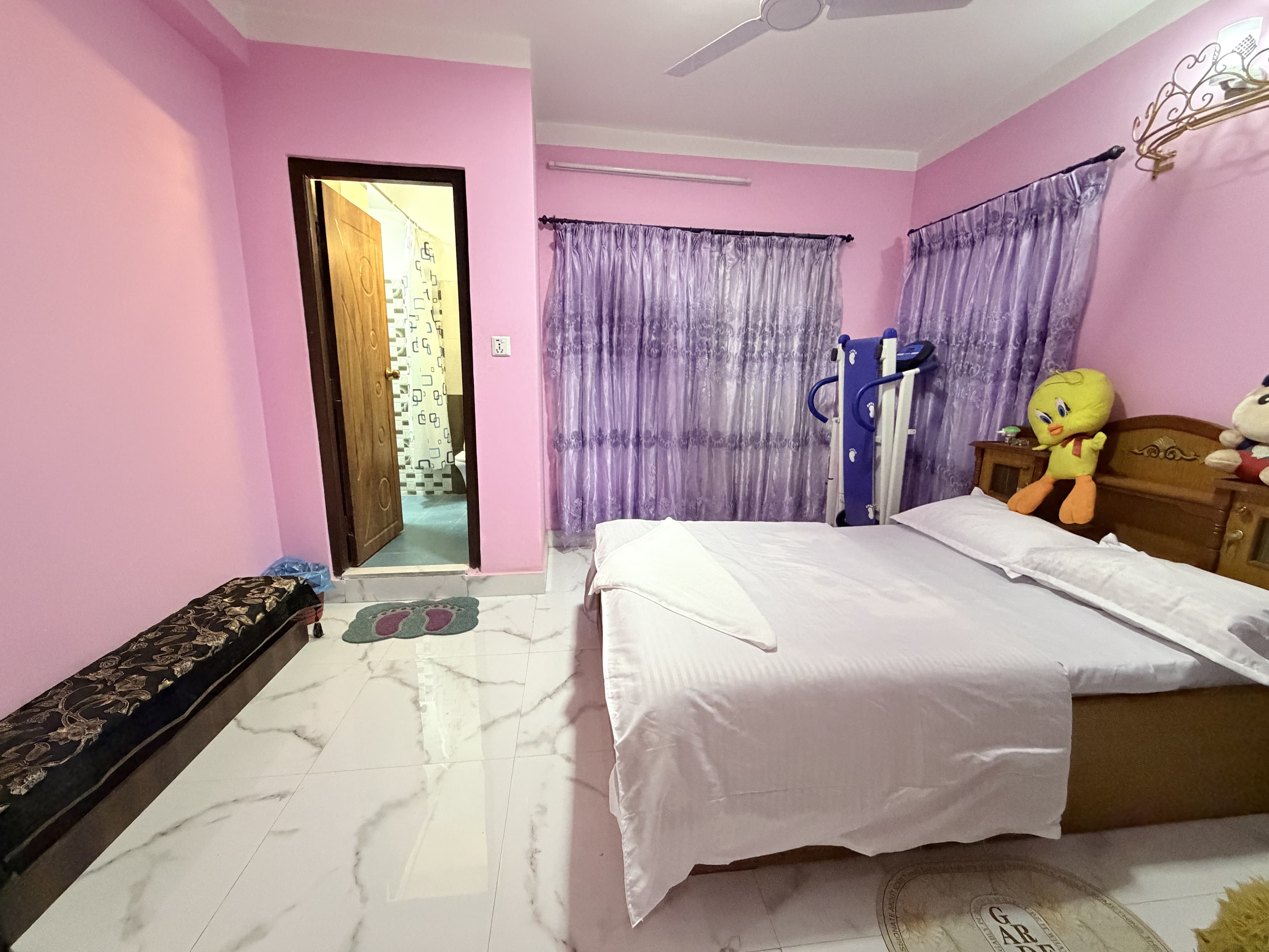 En-Suite Guest Bedroom & Fitness
