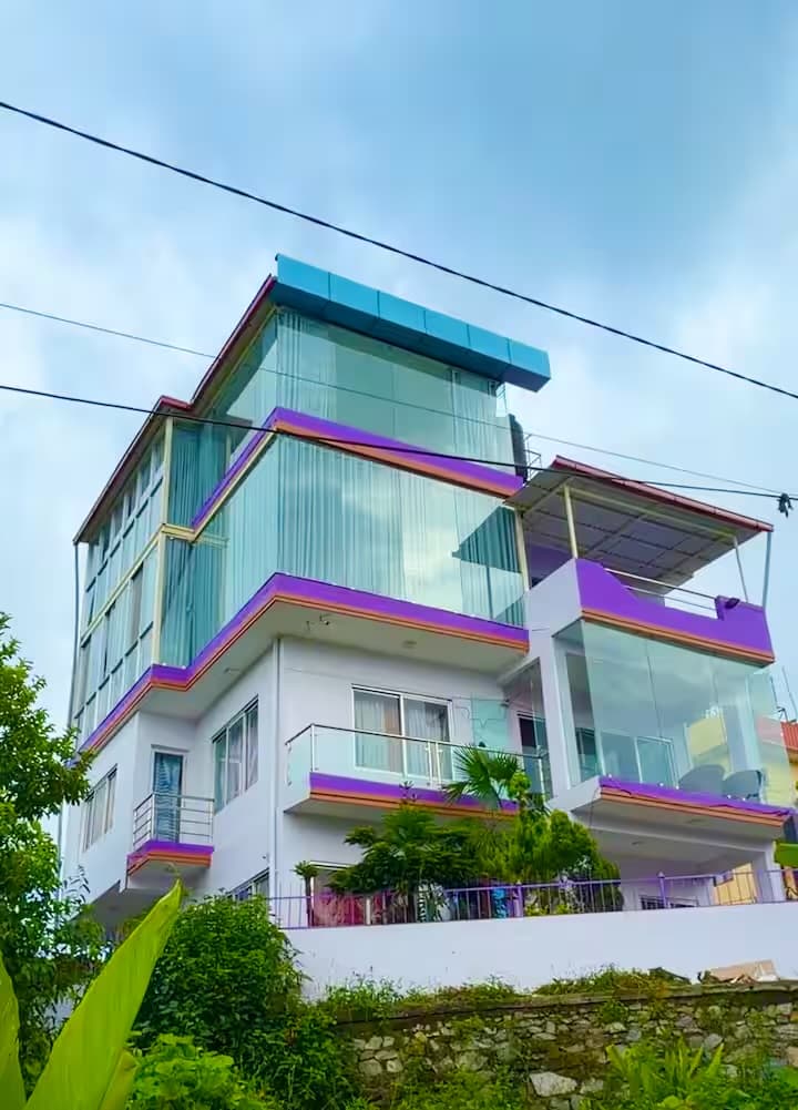 Dream Mansion - Modern multi-story architectural villa in Lubhu